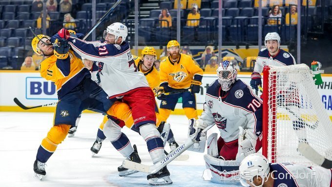 法兰克福租借妖星，日本小将首秀即破门  