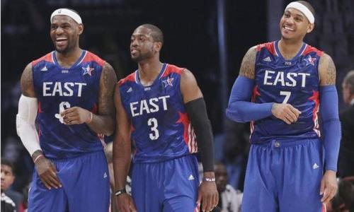  詹姆斯生涯总得分登顶，湖人险胜雷霆  